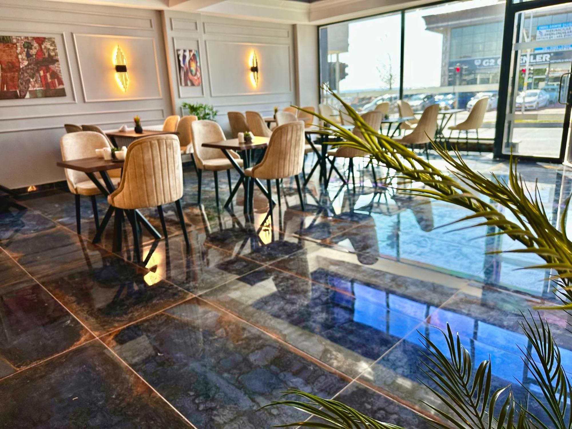 Skymoon Istanbul Airport Hotel Arnavutkoy Buitenkant foto