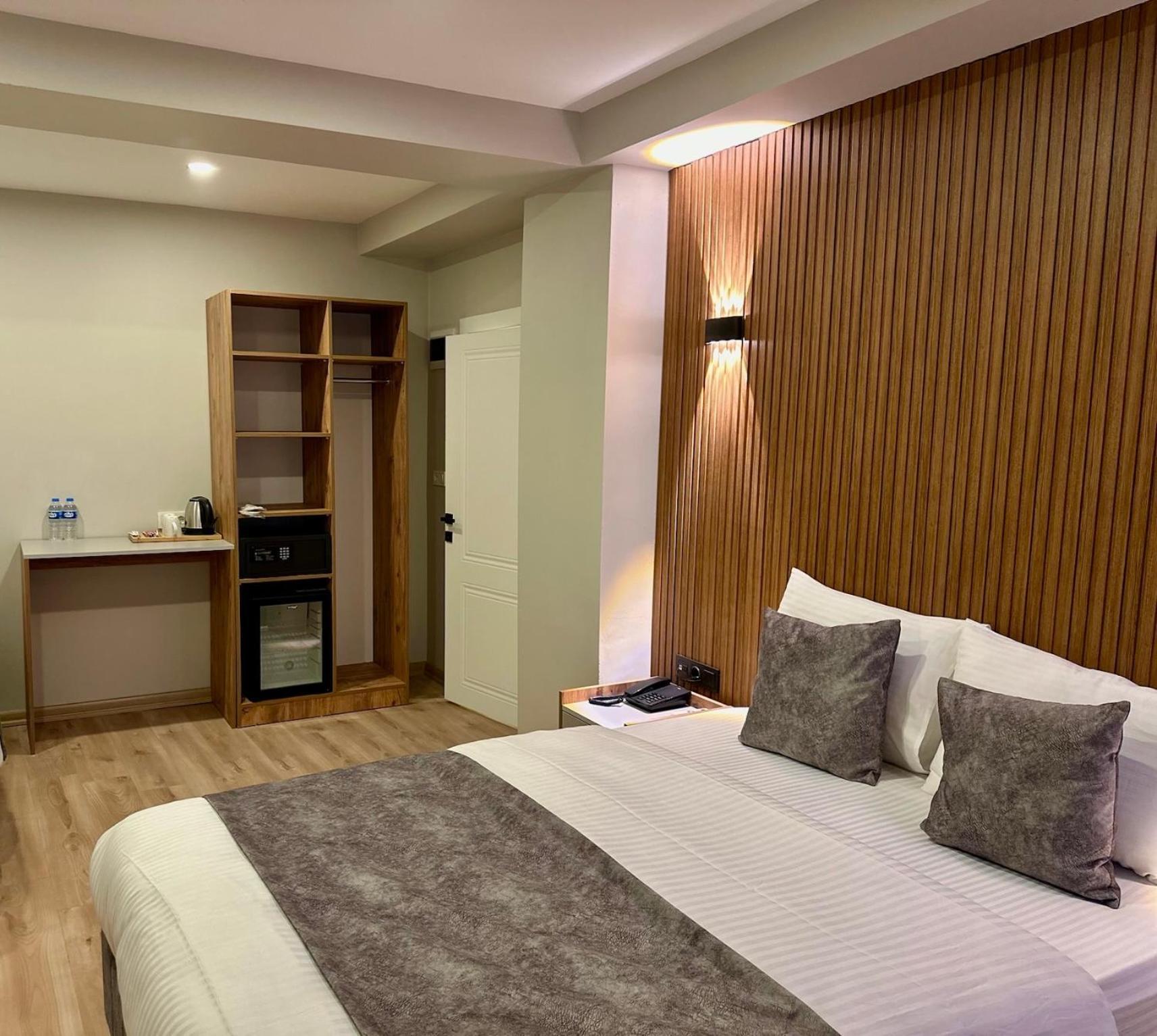Skymoon Istanbul Airport Hotel Arnavutkoy Buitenkant foto